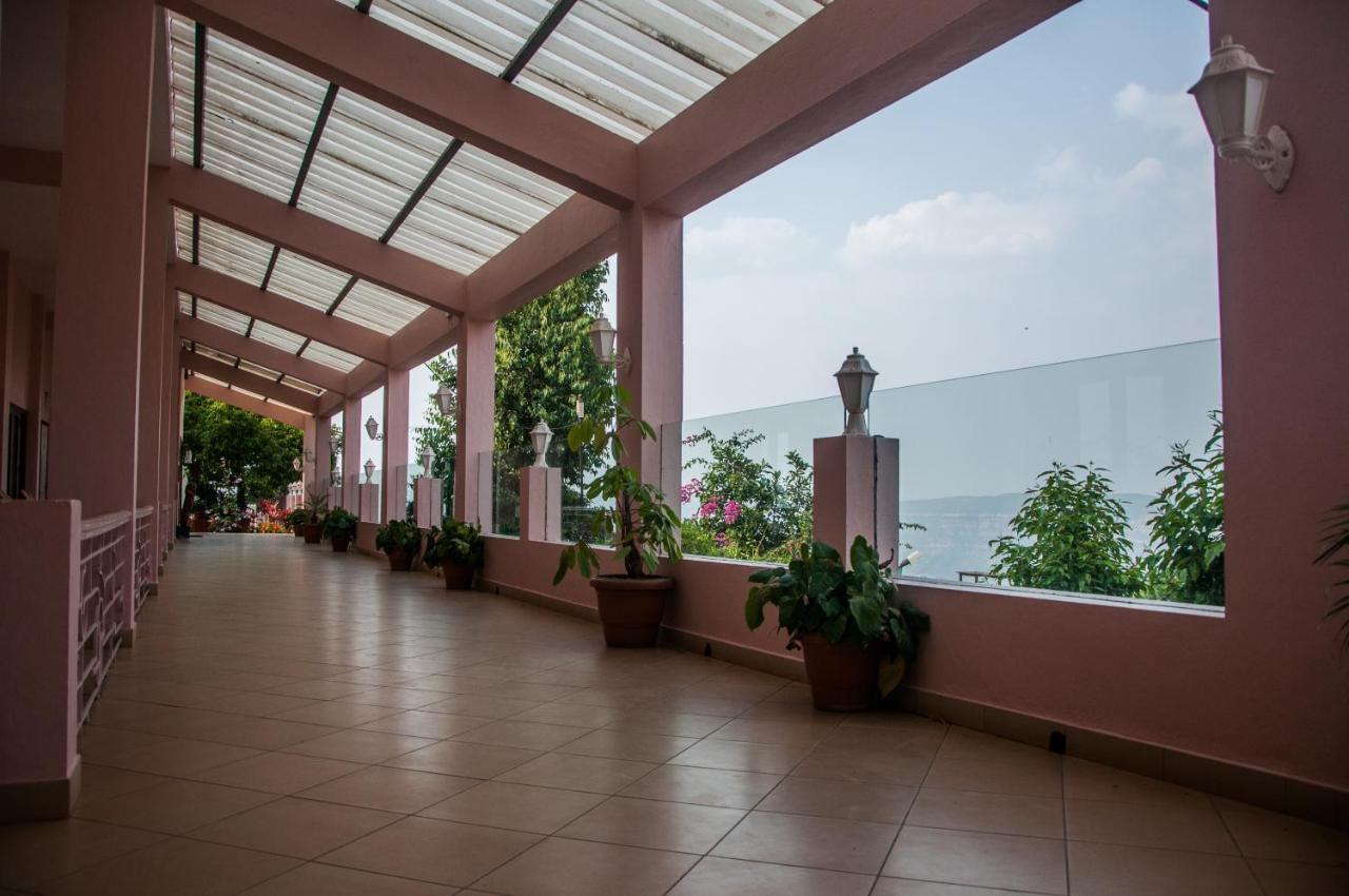 Brightland Resort & Spa Mahabaleshwar Exterior photo