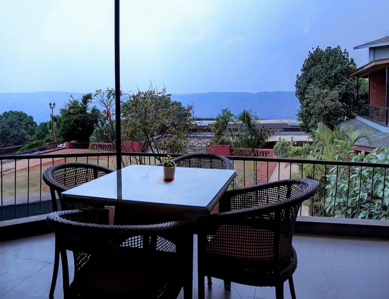Brightland Resort & Spa Mahabaleshwar Exterior photo
