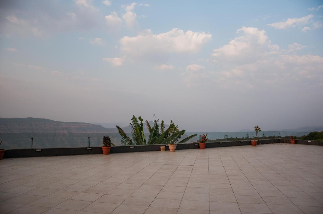 Brightland Resort & Spa Mahabaleshwar Exterior photo